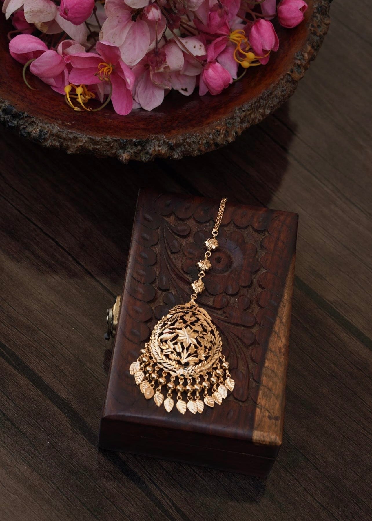 Jaanan Bindiya
