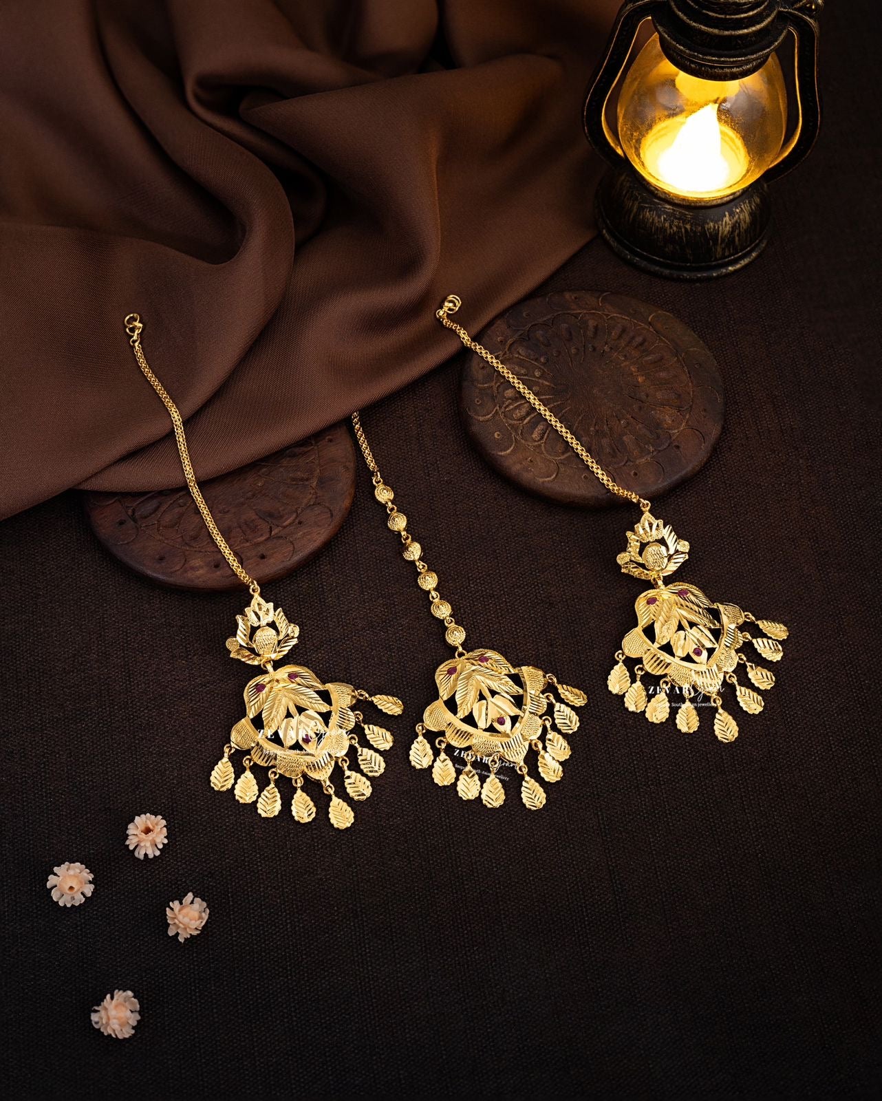 Gulshan Earrings tika