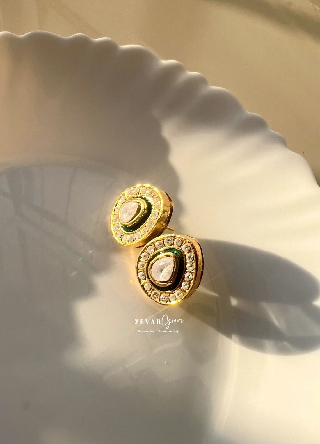 RUHI STUDS