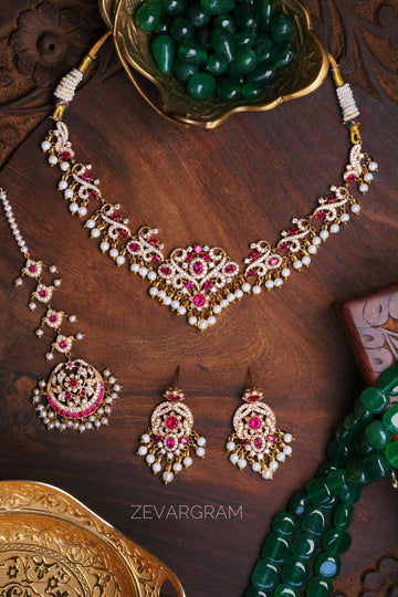 Mehak Fuchsia
