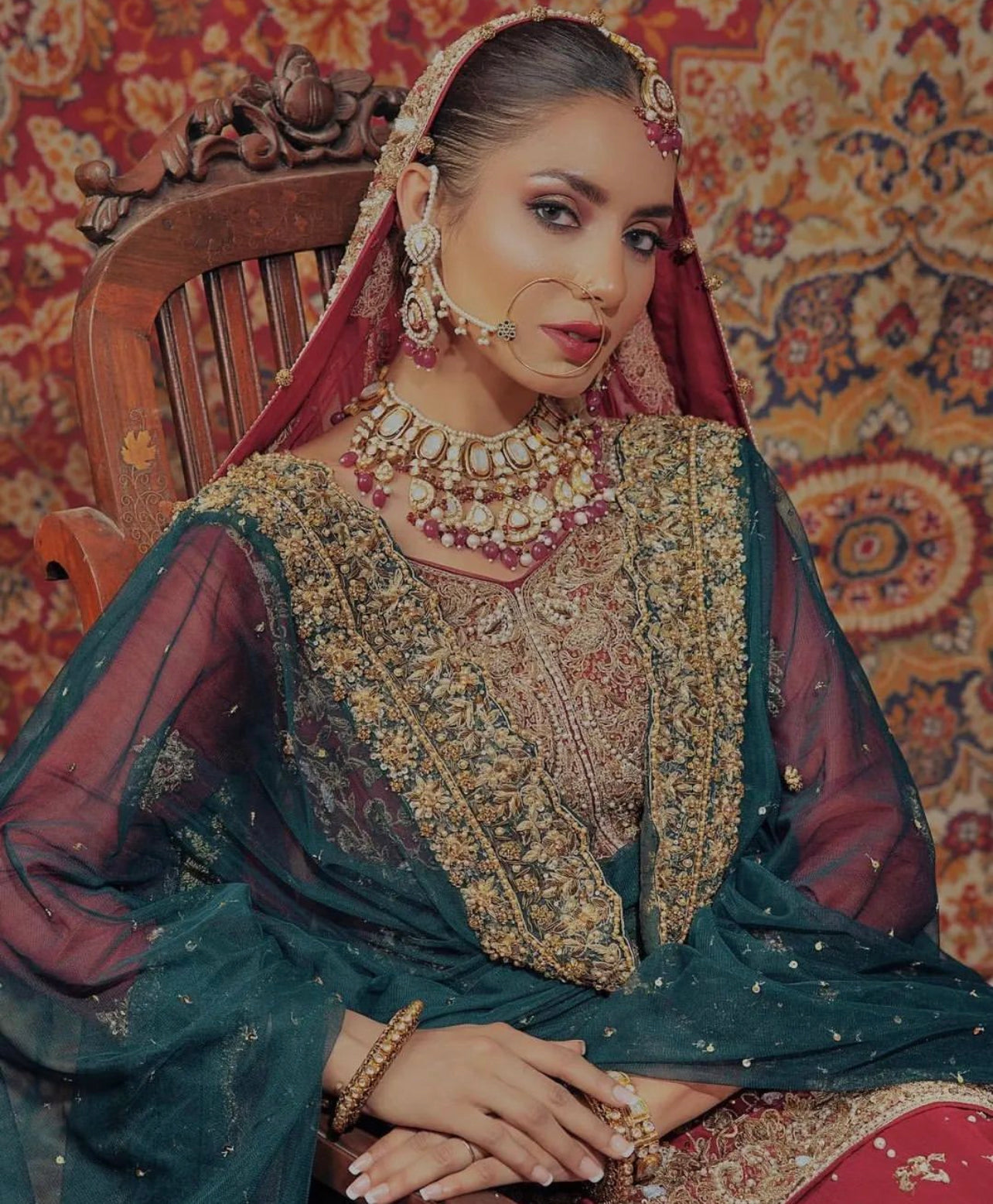 KHANSA MAROON