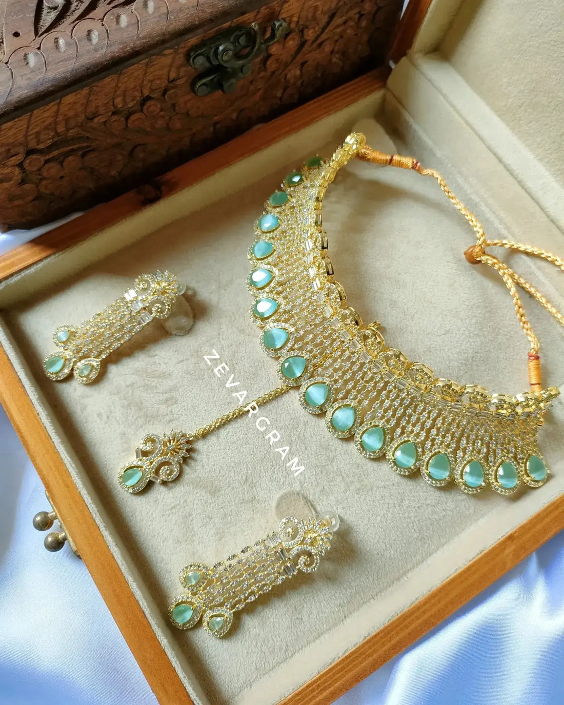 ANEIRA MINT