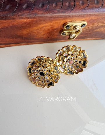 ROSE STUDS